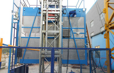 Rack and Pinion Building Material Hoisting Equipment / Construction Lift 1T - 3.2 Ton