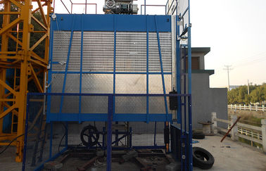 Mast Hot-dip Galvanized Construction Material Lifting Hoist With SC 100 1000kg Capacity