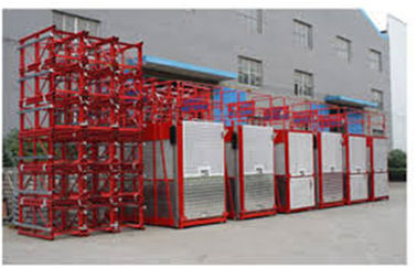 2000 kg Painted / Hot Dipped Zinc Construction Material Hoist SC200 / 200